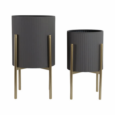 Iron 23" Ridges Grey Planter on Gold Metal Stand - Set of 2|Cache-pot strié de 23 po en fer gris sur support en métal doré - ensemble de 2