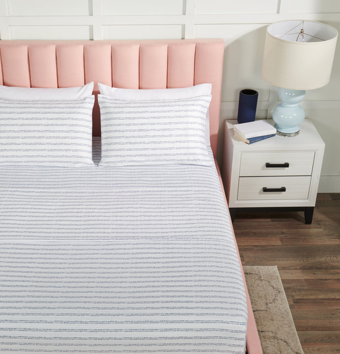 Kort & Co. Stripe 4-Piece Queen Sheet Set - Blue and White