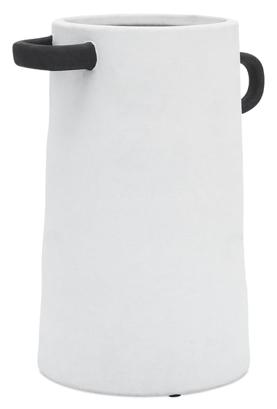 Ivory 9" Ceramic Eared Vase|Vase à oreilles en céramique ivoire de 9 po|16983IVS