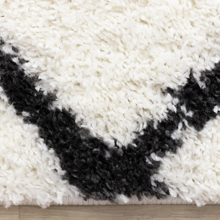 Taylor Trellis Indoor Area Rug - 6'7\" x 9'6\"