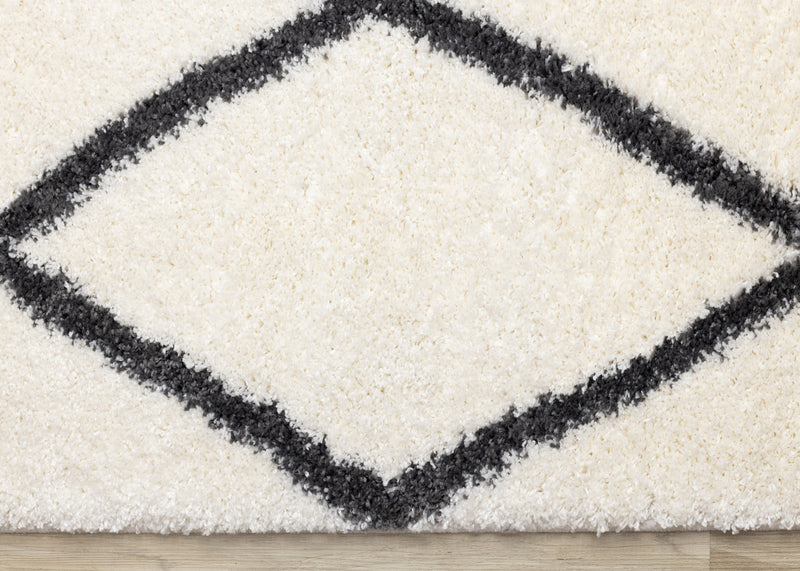 Fairmont White Grey Trellis Rug, 6'7\" x 9'10\" Indoor Area Rug