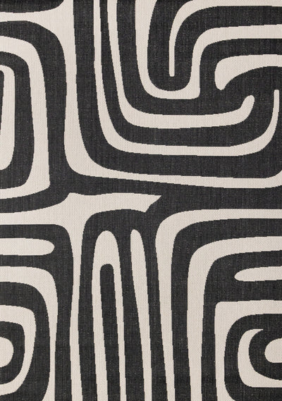 Jackson Black White Abstract Lines Outdoor Rug, 5'3" x 7'7" Outdoor Area Rug | Tapis d'exterieur Jackson a lignes abstraites noires et blanches, 5'3" x 7'7"