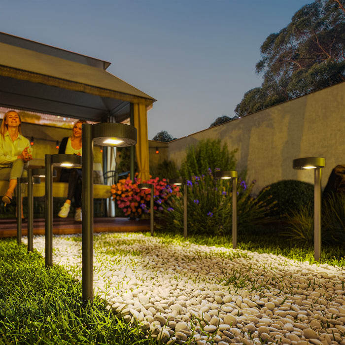 Outsunny 8-pack Solar Garden Lights, Landscape Yard Solar Pathway Lights