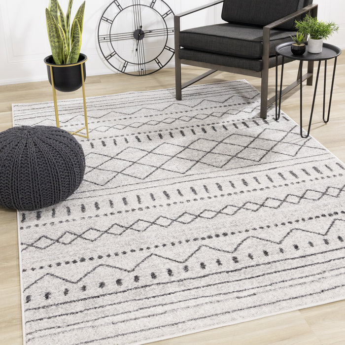 Emmett Cream Grey Tribal Inspired Frieze Rug, 7'10\" x 10'6\" Indoor Area Rug