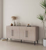 Jodie Mid-Century Modern 65" Fluted Sideboard in Whitewashed Oak Buffet | Buffet Jodie style milieu du siecle de 165 cm a rainures, chene blanchi