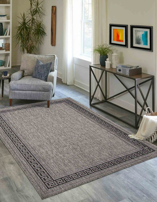 Versach Grey Area Rug - 5'0\" x 8'0\"