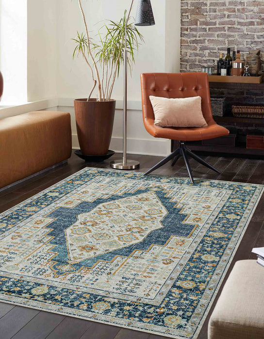 Kinsley Traditional 4'0\" x 6'0\" Area Rug in Blue Indoor Area Rug