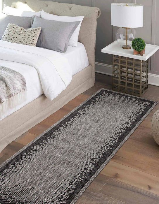 Edge Grey Area Rug - 2'8\" x 8'2\"