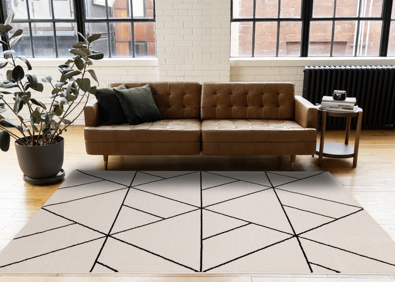 Covington White Black Modern Geometric Trellis Design Rug, 6'7\" x 9'10\" Indoor Area Rug
