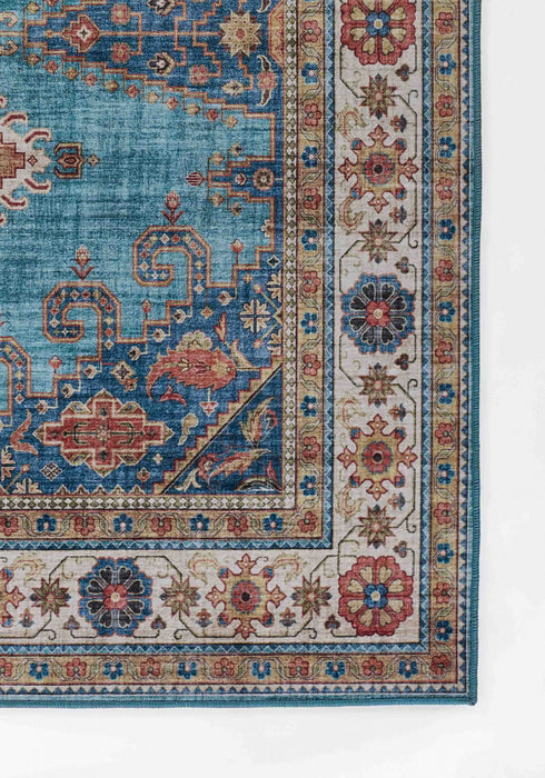 Tracy Traditional 6'0\" x 9'0\" Area Rug in Blue Indoor Area Rug
