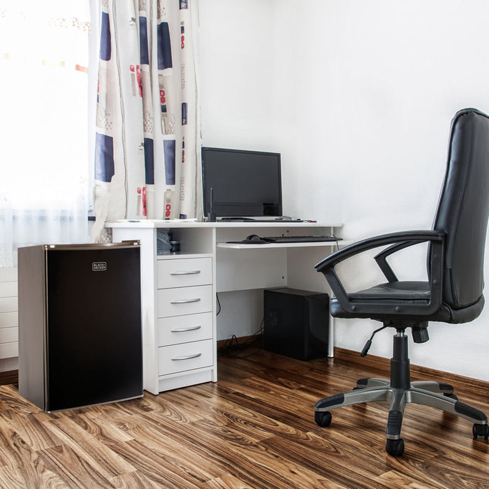 BCRK Series BLACK+DECKER 2.5 Cu. Ft. Compact Refrigerator, BCRK25B, Black