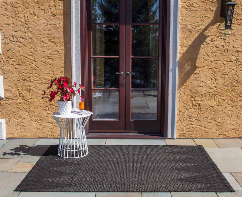 Raven Contemporary 7'10\" x 10'10\" Area Rug in Grey Indoor Area Rug