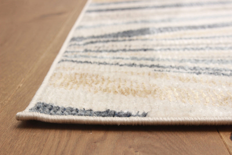 Axel Ivory Area Rug - 5'0\" X 8'0\"   