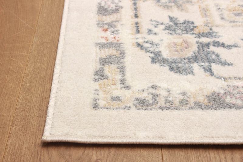 Rococo Ivory Area Rug - 5'0\" X 8'0\"  