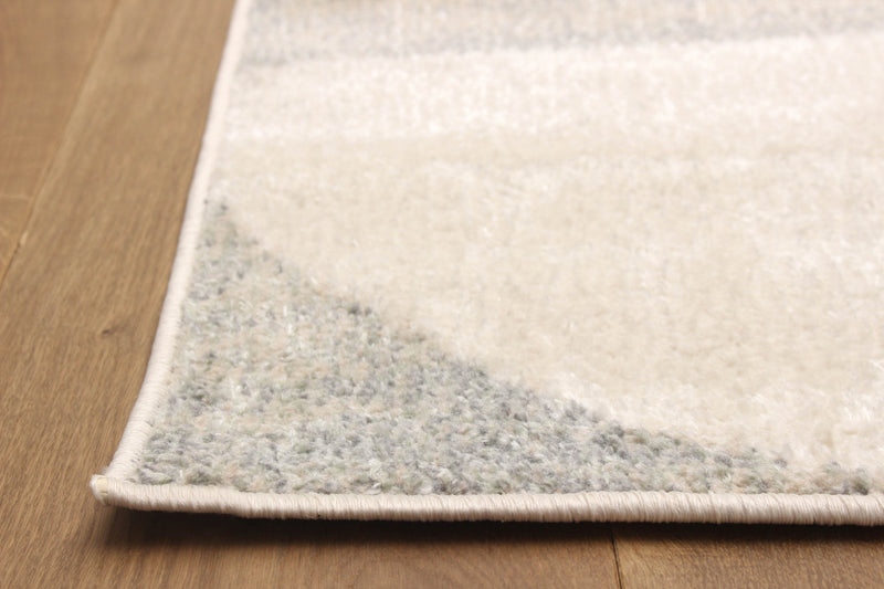 Bennett Ivory Area Rug - 5'0\" X 8'0\"  