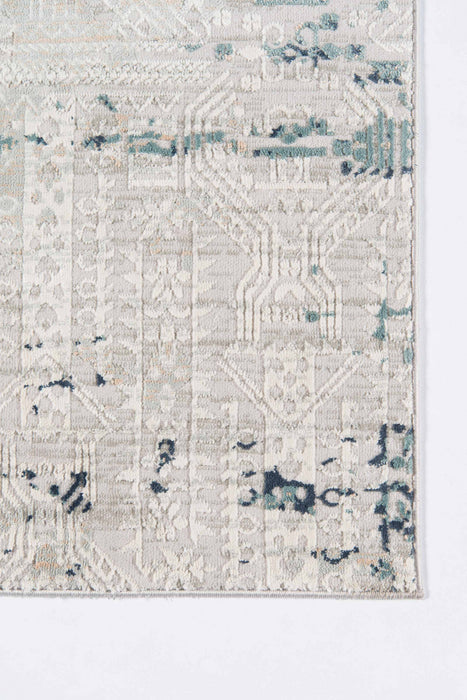Amber Traditional 7'9\" x 9'10\" Area Rug in Grey Indoor Area Rug