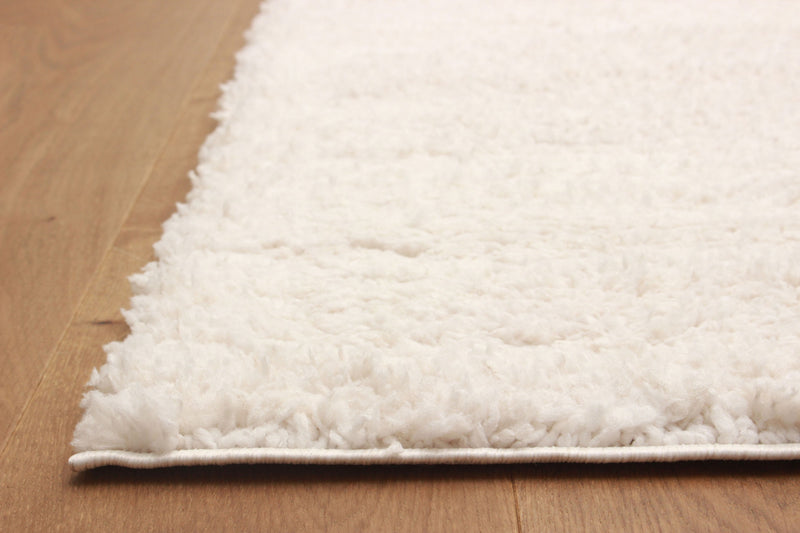 Yeti Ivory/Beige Area Rug - 5'0\" X 8'0\"  