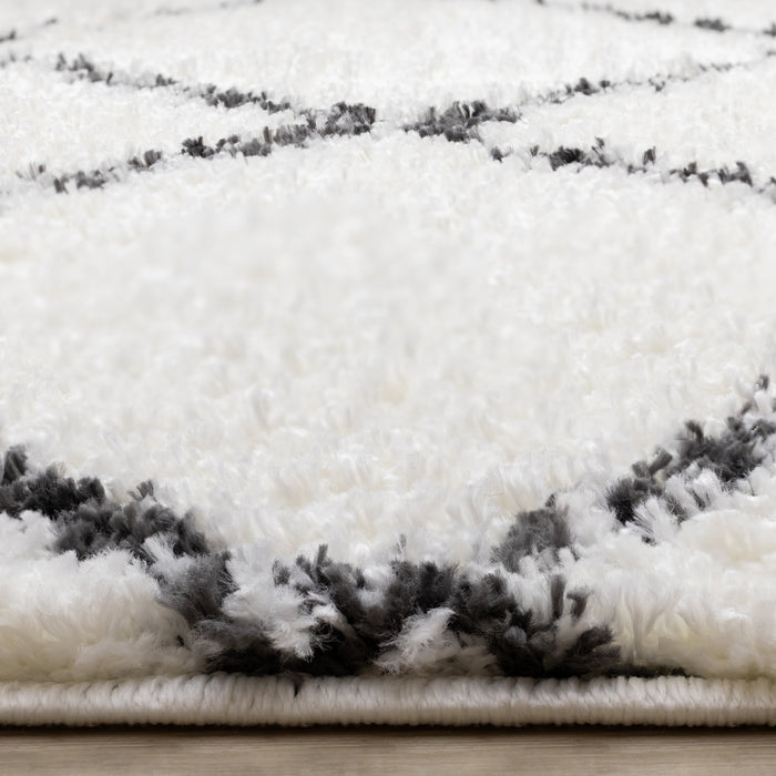 Taylor Trellis Indoor Area Rug - 6'7\" x 9'6\"