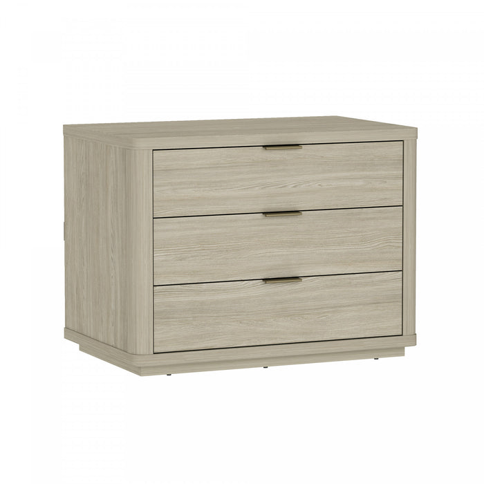 Evelyn Modern 32\" Nightstand in Natural (3-Drawer)