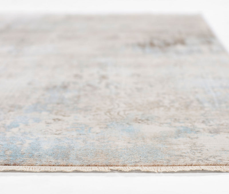 Malia Traditional 2'6\" x 8'0\" Runner Rug in Blue Indoor Area Rug