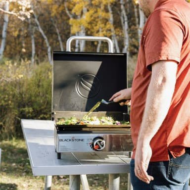 Blackstone 17\" Tabletop Griddle With Hood - 2143CA