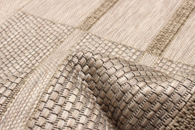 Atlas Taupe Area Rug - 5'0\" x 8'0\"