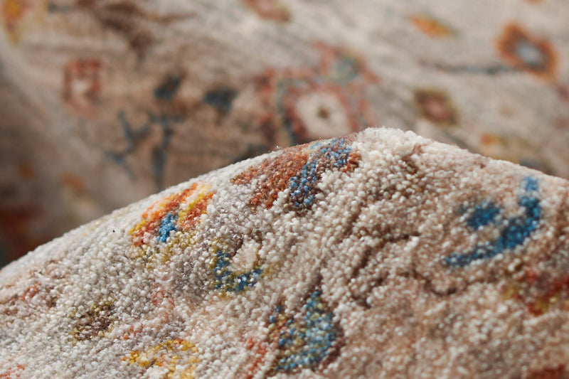 Zaina Traditional 9'0\" x 12'0\" Area Rug in Grey Indoor Area Rug