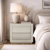 Soren Contemporary 26" Nightstand in Whitewashed Oak (2-Drawer) | Table de nuit contemporaine Soren 66 cm en chene blanchi (2 tiroirs)
