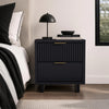 Elara Contemporary 18" Solid Wood Nightstand in Black (2-Drawer) | Table de nuit contemporaine Elara 18" en bois massif noir (2 tiroirs)