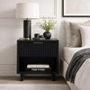 Elara Contemporary 18" Solid Wood Nightstand in Black (1-Drawer) | Table de nuit contemporaine Elara 18" en bois massif noir (1 tiroir)