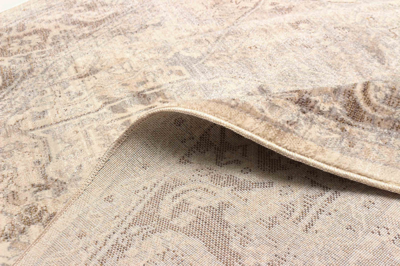 Selena Traditional 5'0\" x 5'0\" Area Rug in Grey Indoor Area Rug