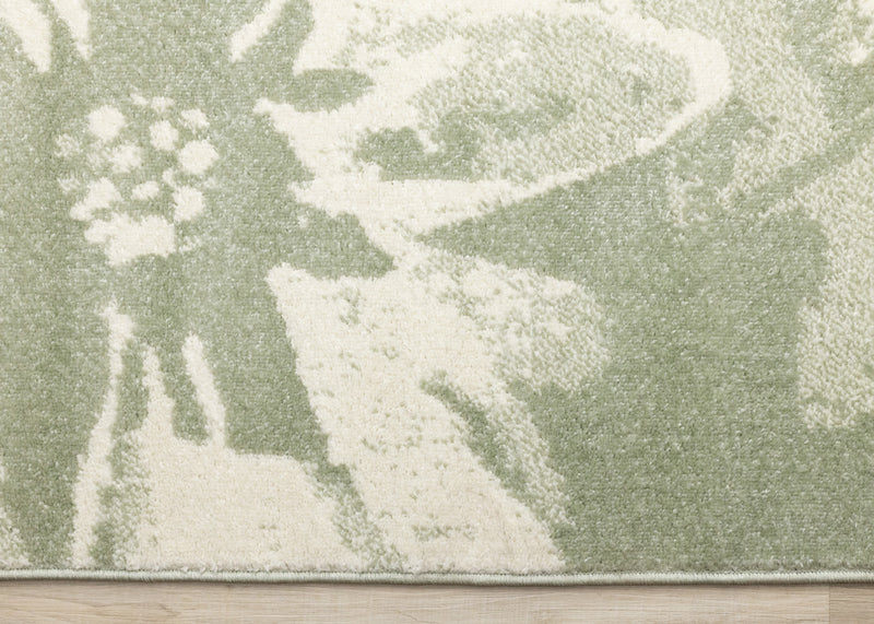 Ellis Floral Green Cream Area Rug - 5'3\" x 7'7\"