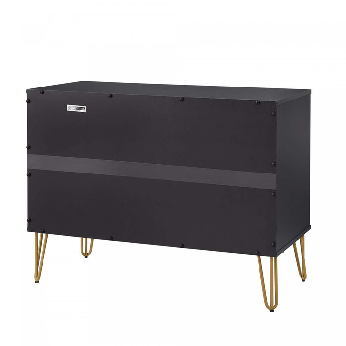 Dumbo Modern 35\" Fluted Dresser in Black (3-Drawer)