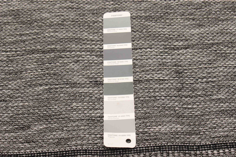 Versach Grey Area Rug - 5'0\" x 8'0\"