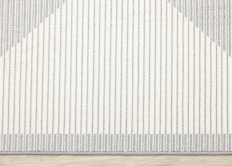 Florence Diamonds Indoor Area Rug - 4'7\" x 6'7\"