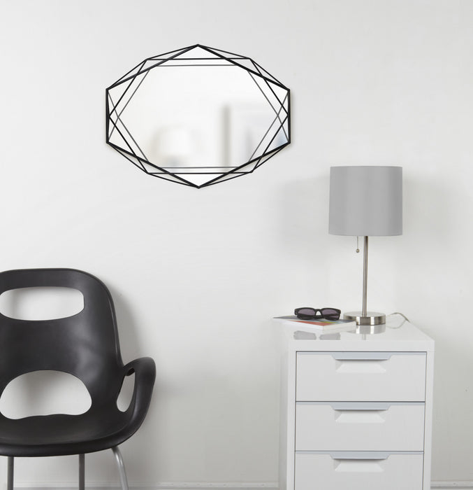 Umbra Modern Oh Accent Chair - Matte Black