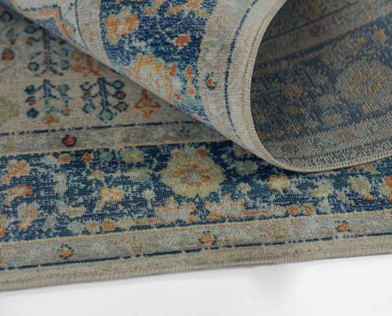 Kinsley Traditional 7'10\" x 10'6\" Area Rug in Blue Indoor Area Rug