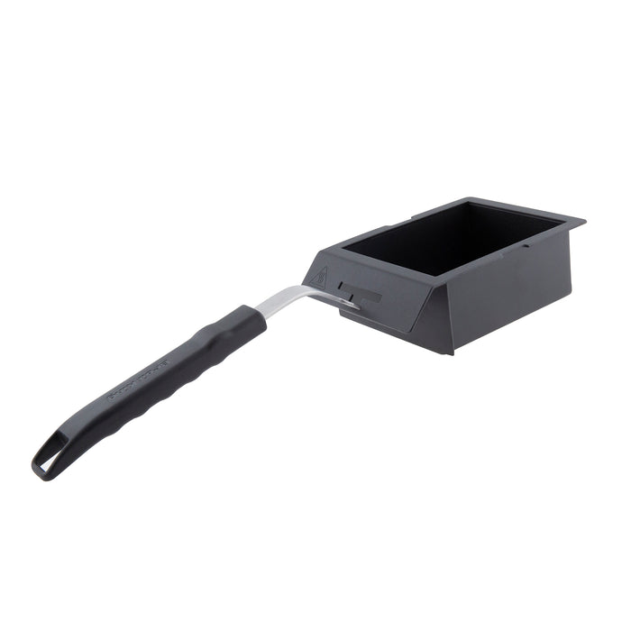 Broil King Crown™ Pellet 400 640 Sq. In. Pellet Grill in Black - 493051