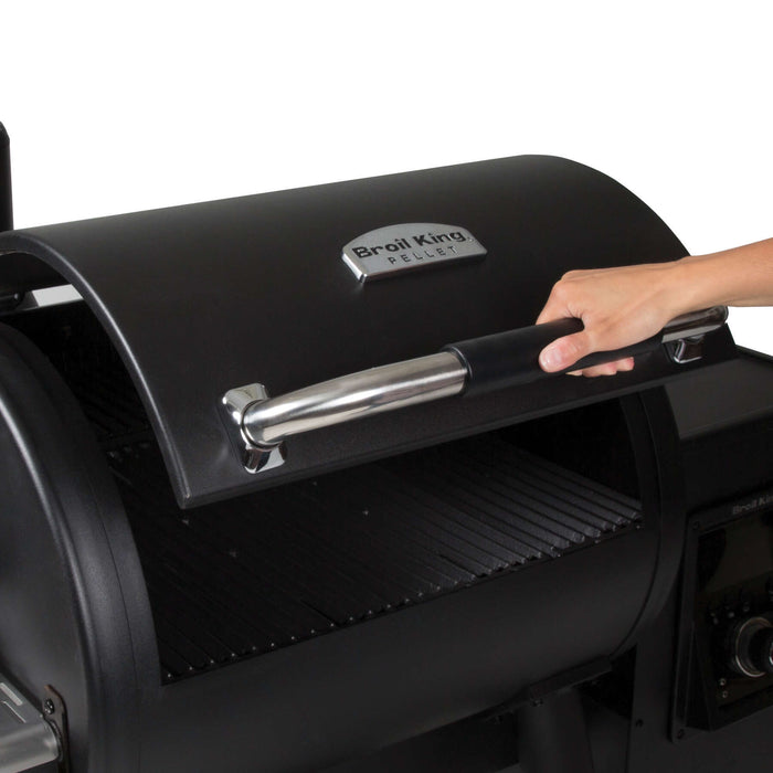 Broil King Regal Pellet 500 Grill in Black