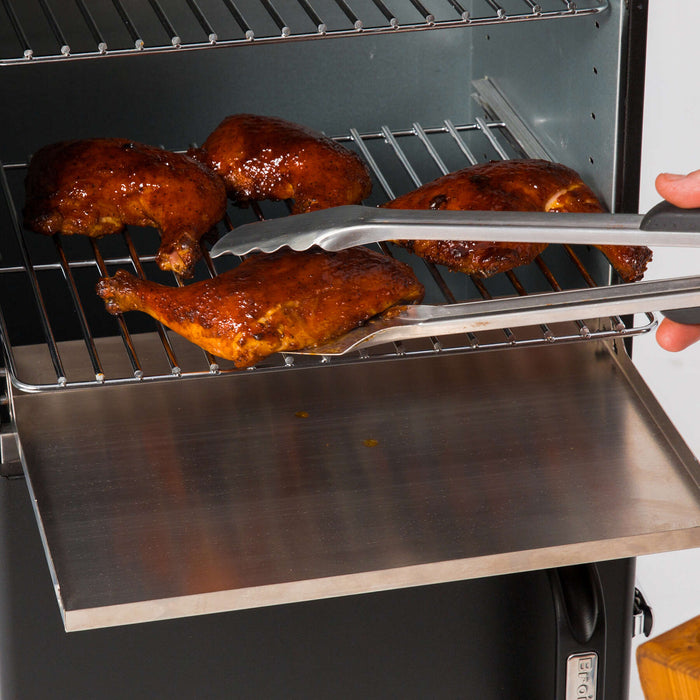 Broil King Vertical 14,000-BTU Natural Gas Smoker - 923617 Grill