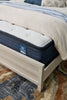 Serta Vanguard Stonebridge Eurotop Medium Queen Mattress  | Matelas moyen à Euro-plateau Stonebridge Vanguard de Serta pour grand lit