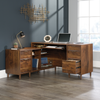 Clifford Place 59.06“ L -Shaped Desk with 5 Drawers – Grand Walnut | Bureau en forme de L Clifford Place de 59,06 po à 5 tiroirs - noyer majestueux