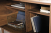 Clifford Place 59.06“ L -Shaped Desk with 5 Drawers – Grand Walnut | Bureau en forme de L Clifford Place de 59,06 po à 5 tiroirs - noyer majestueux