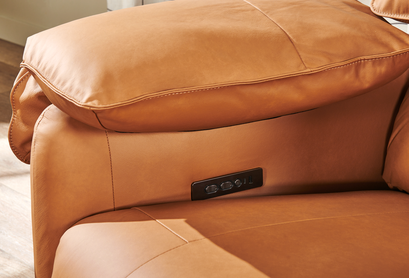 Momento 90\" Genuine Leather Power Reclining Sofa – Caramel