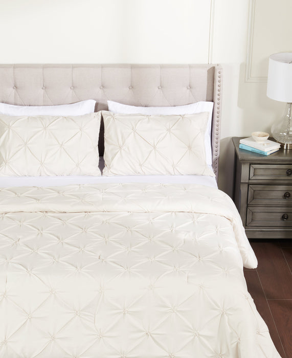 Gardenia Wynd 3-Piece Full/Queen Comforter Set - Oatmeal