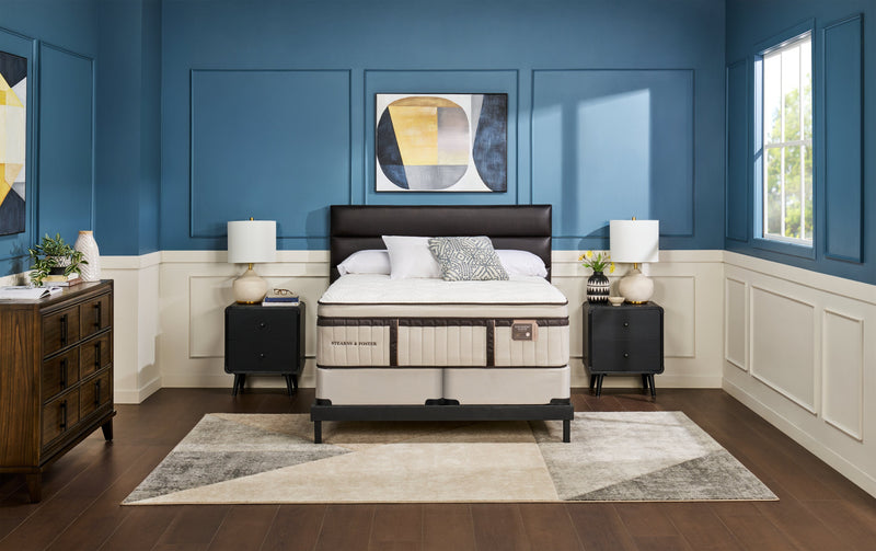 Stearns & Foster® Middlesbrough Luxury Eurotop King Mattress Set