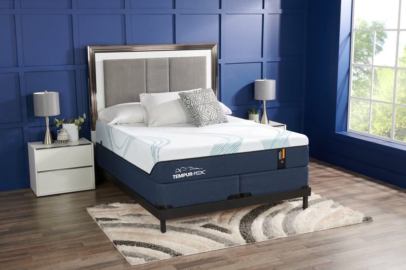 Tempur-Pedic® 2024 Low-Profile King Boxspring Set
