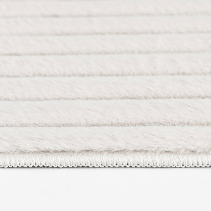 Faux Fur Channel Ivory Area Rug with Memory Foam Backing - 5' x 7'