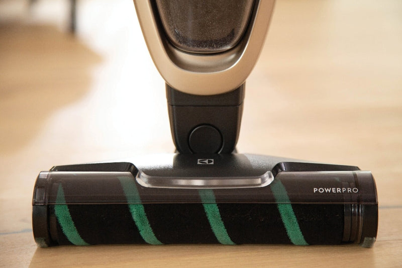 Electrolux WellQ7 2-in-1 Cordless Stick Hard Floor Vacuum - EHVS35H2AQ