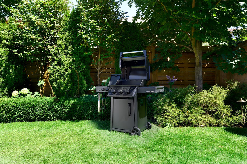 Napoleon 365 43,000-BTU Propane Gass BBQ with Infrared Side Burner - FP365DSIBPMK-1